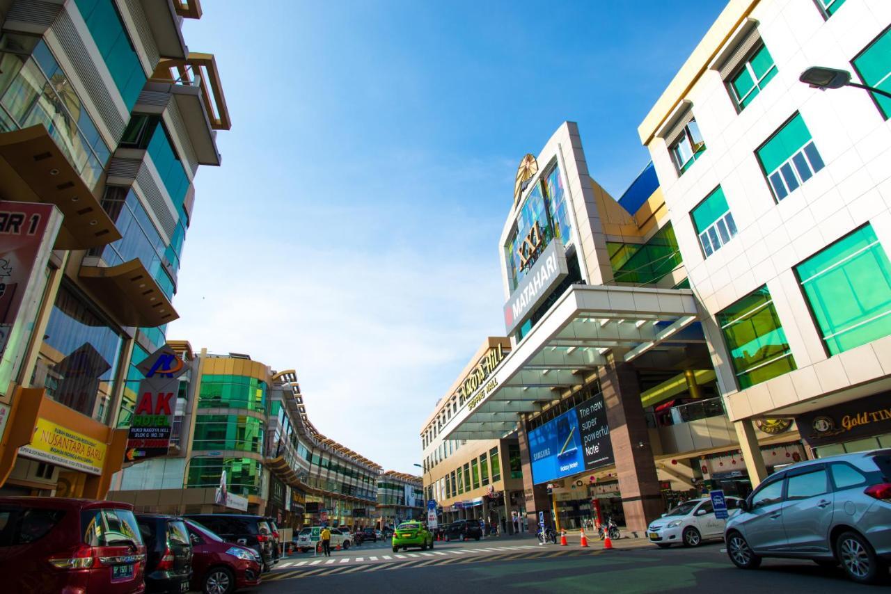 Ak Hotel Nagoya Hill Batam Exteriör bild