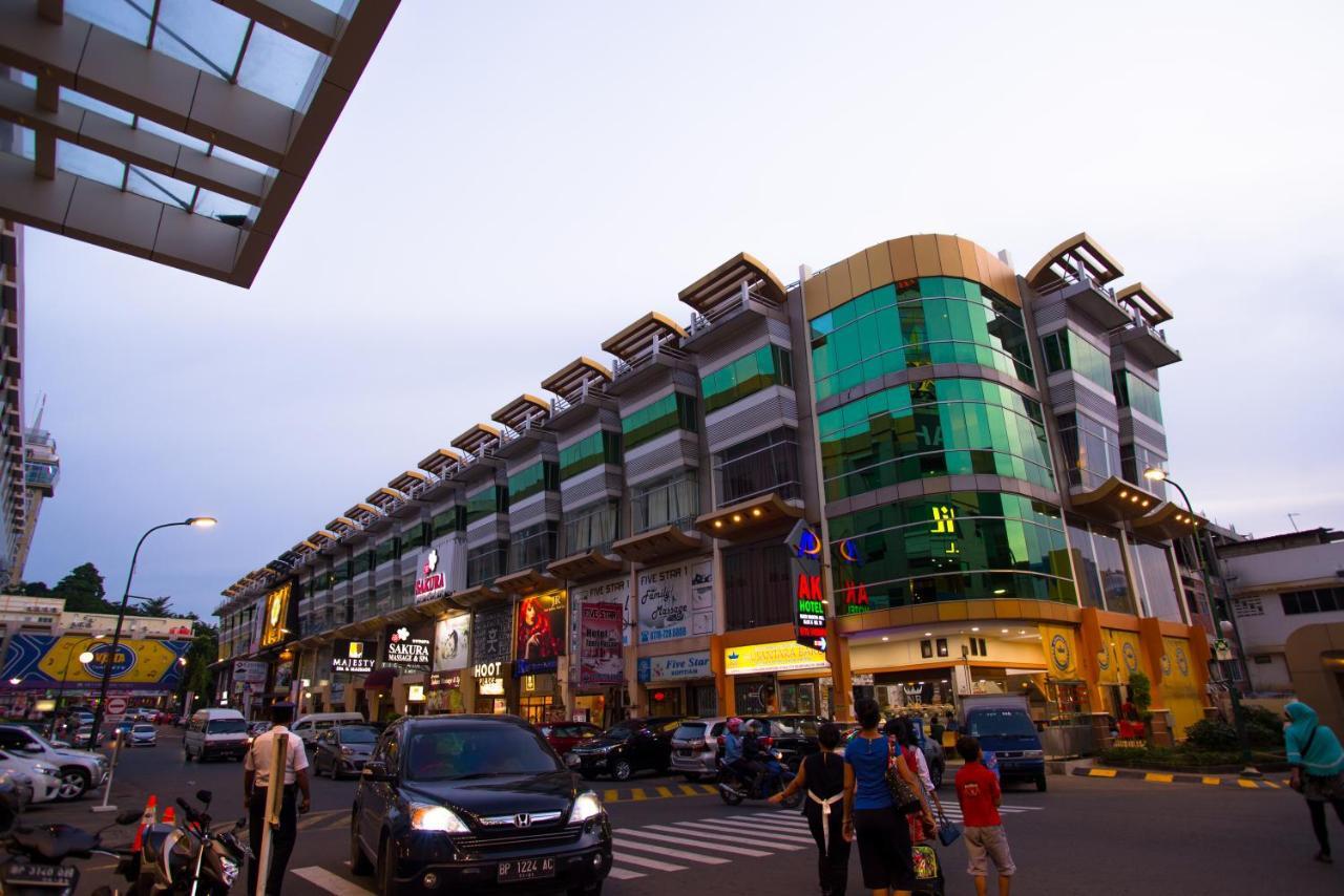 Ak Hotel Nagoya Hill Batam Exteriör bild
